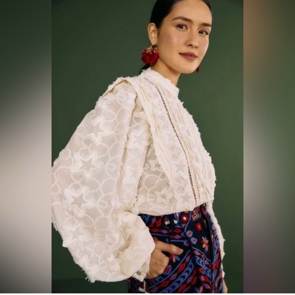 FARM Rio 3D Star Embroidered blouse